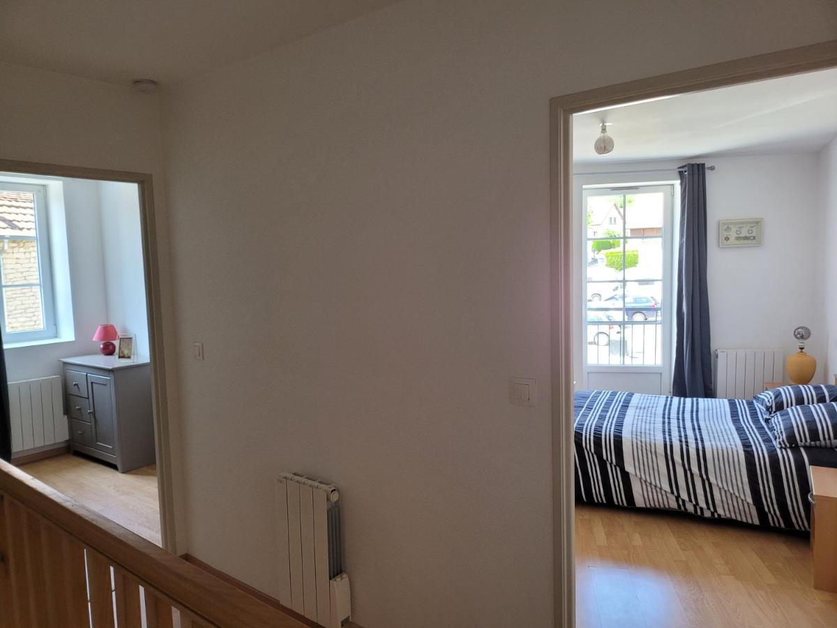 Appartement Meuble Duplex T3. Baume-les-Dames Luaran gambar